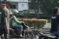 Bikin Resah Pengguna...