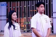 Gagal Bikin Gyoza, Victor...