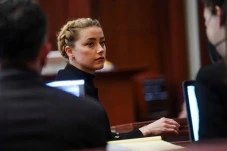 Tabiat Asli Amber Heard...