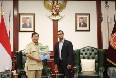 Terima Kunjungan Gubernur...