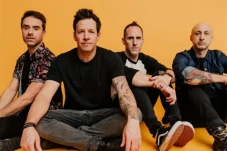 Simple Plan Siap Hebohkan...