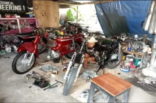 Tekuni Bisnis Restorasi...