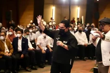 Menteri BUMN Sapa Pekerja...