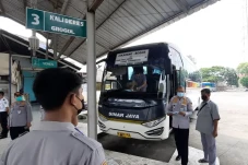 Lonjakan Pemudik di...