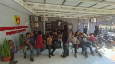 Demonstran Penolak Kenaikan...