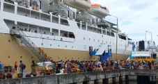 Ribuan Pemudik Asal...