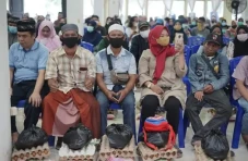 Baznas Bagikan Ribuan...
