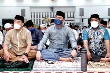 Tarawih Keliling, Bupati...