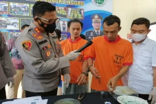 Tergiur Keuntungan Besar,...