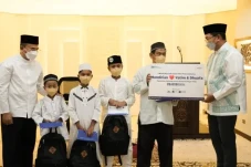 Berbagi di Bulan Ramadan,...