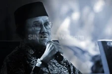 BJ Habibie Bapak Teknologi,...
