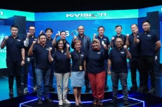 Makin Cling, K-Vision...