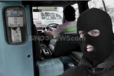 Waspada Copet di Angkot...