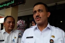 Cek Pangan di Plaza...