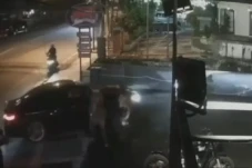 Bandung Geger, Pengendara...