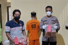 Balas Dendam, 2 Pemuda...