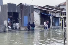 Banjir Rob Terjang Pesisir...