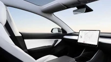 Tesla Bikin Robotaxi...