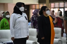 Peringati Hari Kartini,...