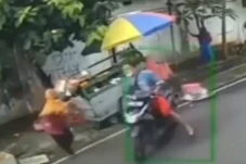 Tas Ibu Penjual Sayur...