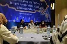 Penukaran Uang Tunai...