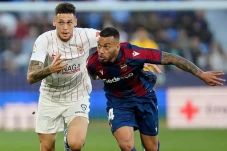 Levante vs Sevilla:...