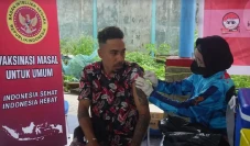 Ratusan Warga Binaan...