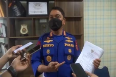 Dokumen Tak Lengkap,...