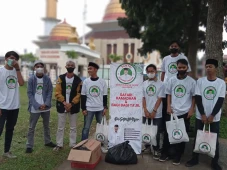 Santri Dukung Ganjar...