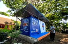 Beralih Fungsi, Kontainer...