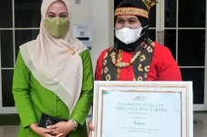 Bupati Lutra Sebut Perempuan...