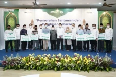 Pegadaian Peduli Berbagi...