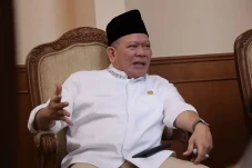 Jokowi Larang Ekspor...