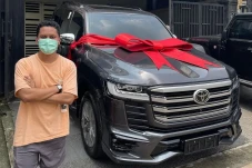 4 Koleksi Mobil Arief...