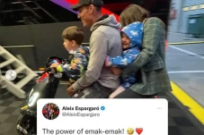 Aleix Espargaro Parodikan...