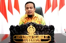 18 Tahun PMTI, Gubernur...