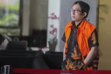 Dilelang KPK, Rumah...