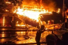 Sejarah Pasar Gembrong,...