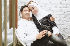 Medina Zein Bongkar...