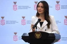 Vaksin Booster Jadi...