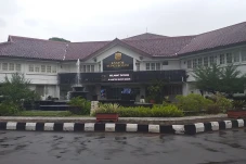 Ade Yasin Ditangkap...