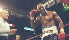 Profil Evander Holyfield,...