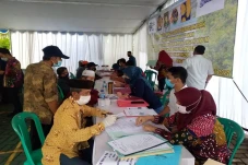 Jelang Lebaran, 233...