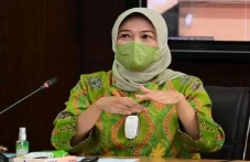 Kepala BPK Jabar Dibebastugaskan...