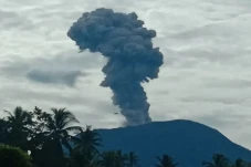 Gunung Ibu Erupsi, PVMBG:...