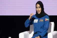 Profil Nora Al Matrooshi,...