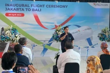 Pelita Air Hanya Terbang...