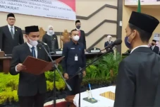 Harry Kurnia Tambah...
