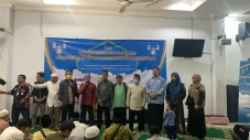 Ammirul Ummah Salurkan...