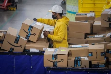 Waduh, Amazon Masuk...